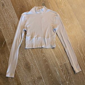 Lululemon crop long sleeve
